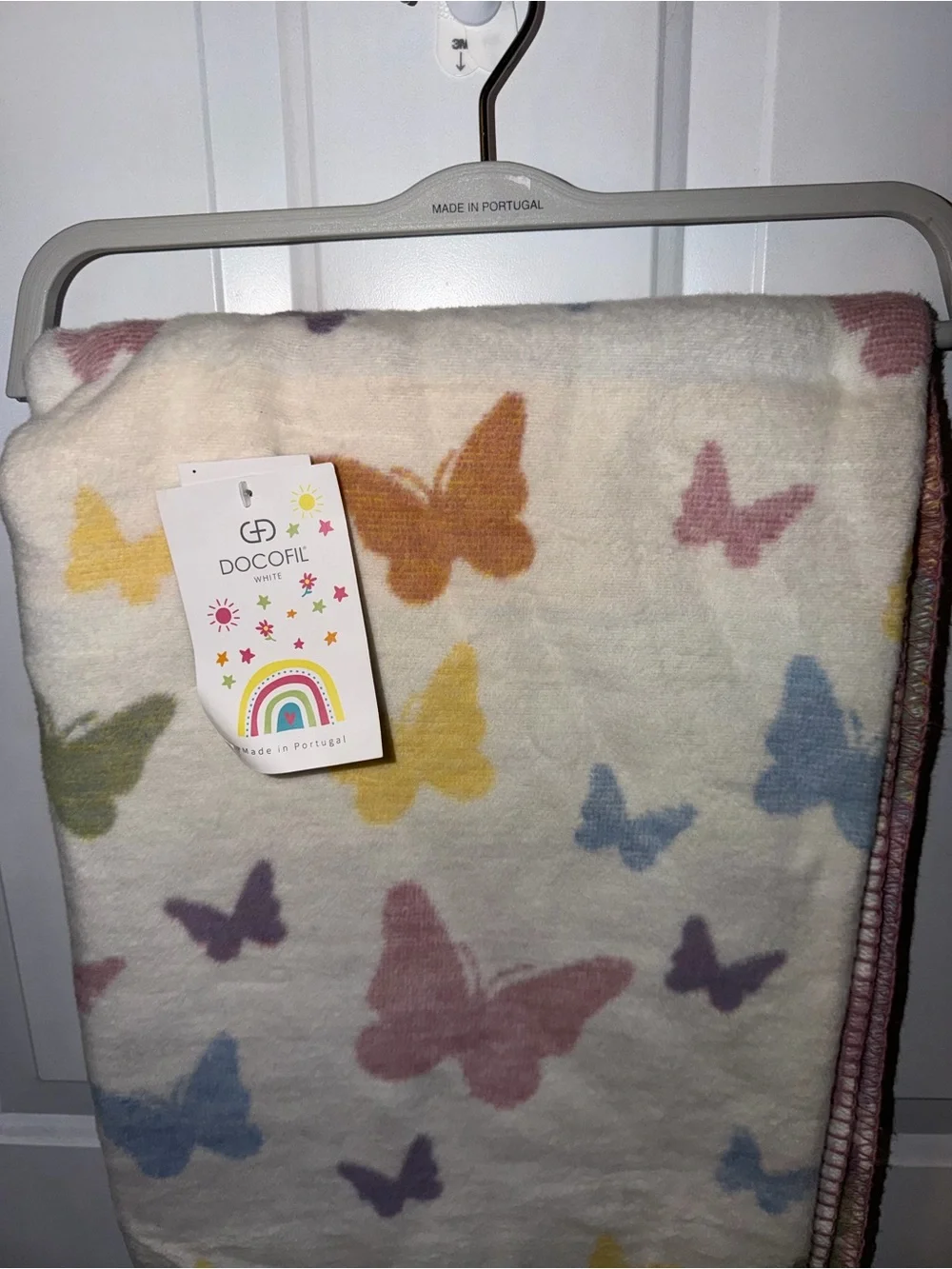 Docofil Pastel Butterfly Throw Blanket - Cream Base